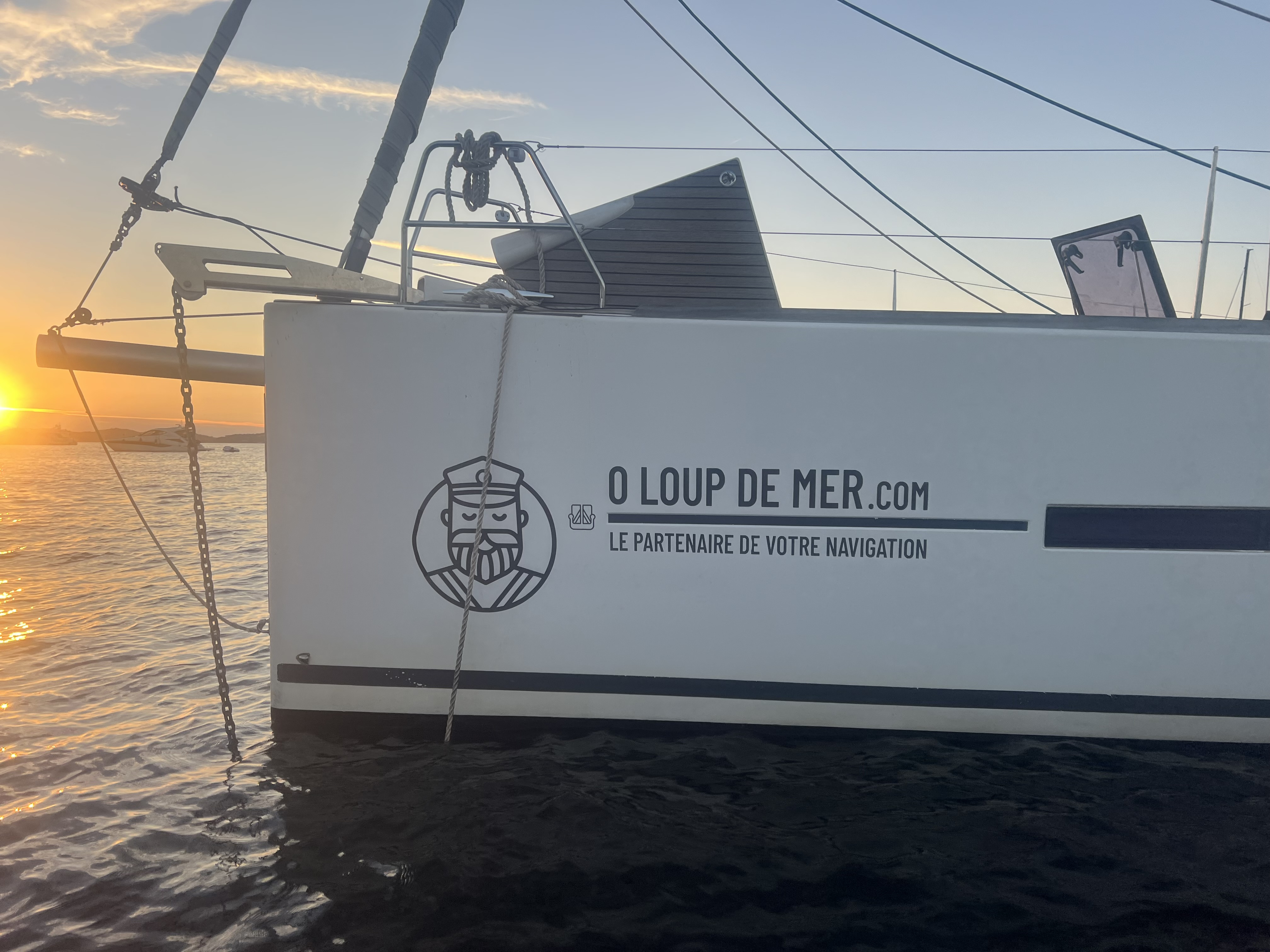Les Enjeux du Biofouling : Protéger Nos Navires et Nos Écosystèmes